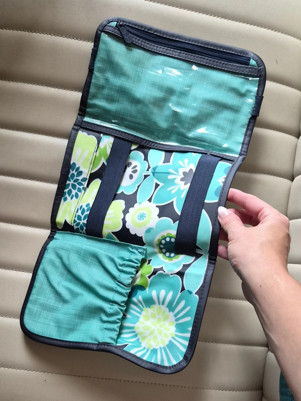 thirty-one Teal & Lime Floral Hanging Makeup Organizer